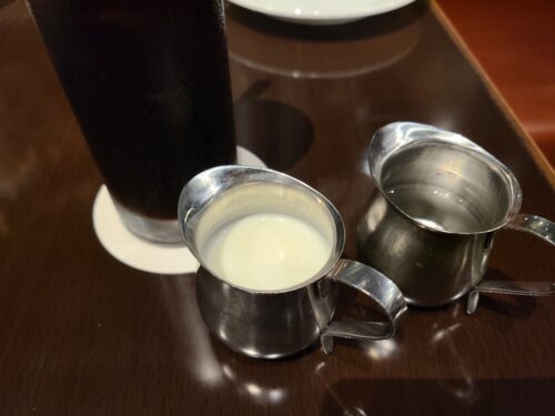 カフェミケランジェロコーヒーミルク画像