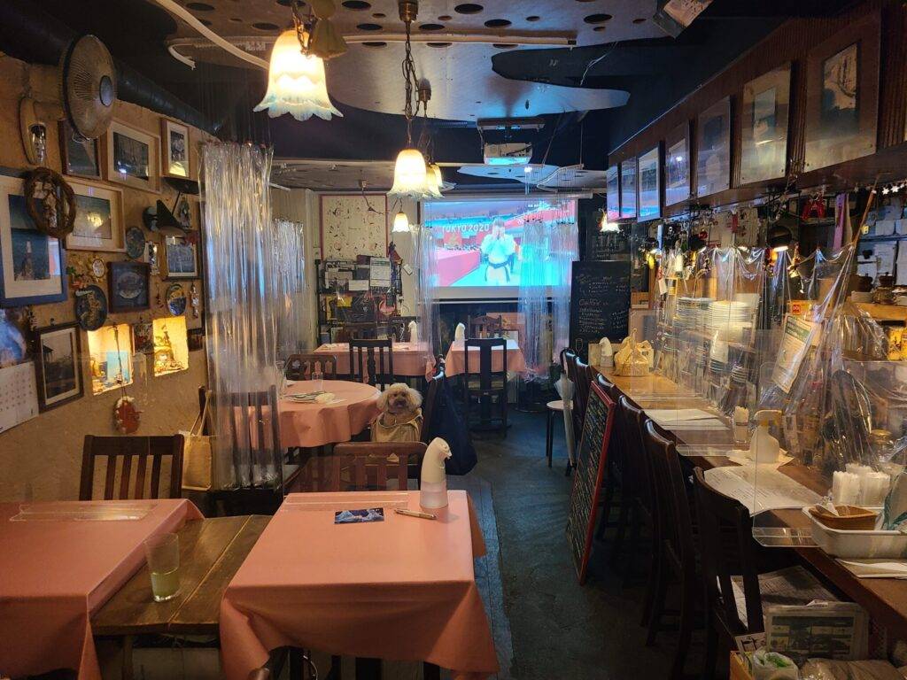オステリアボーノ店内画像1